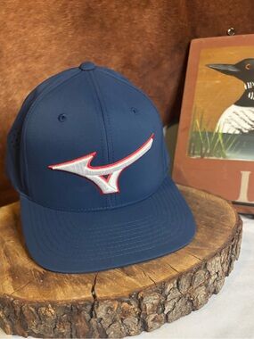 Mizuno Golf Performance Snapback Hat | Navy Blue Adjustable Golf Cap